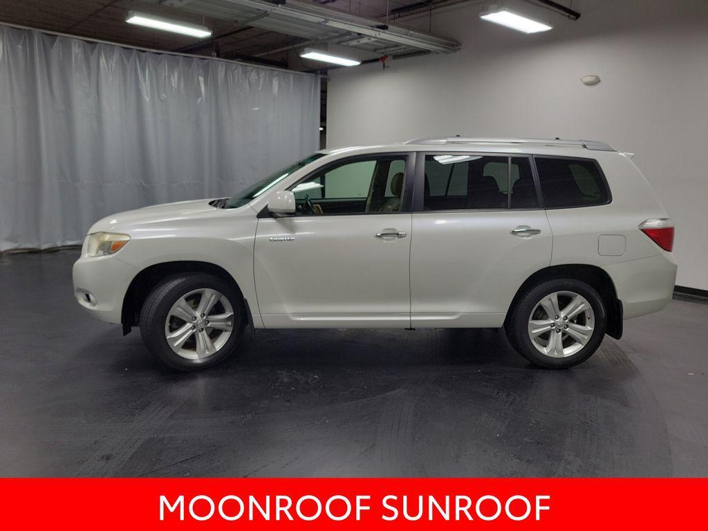 used 2008 Toyota Highlander car, priced at $8,995