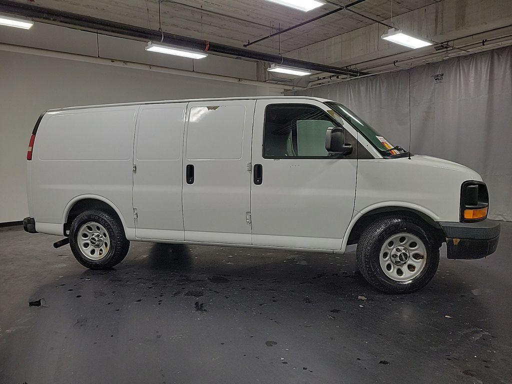 used 2009 GMC Savana 1500 car, priced at $7,995