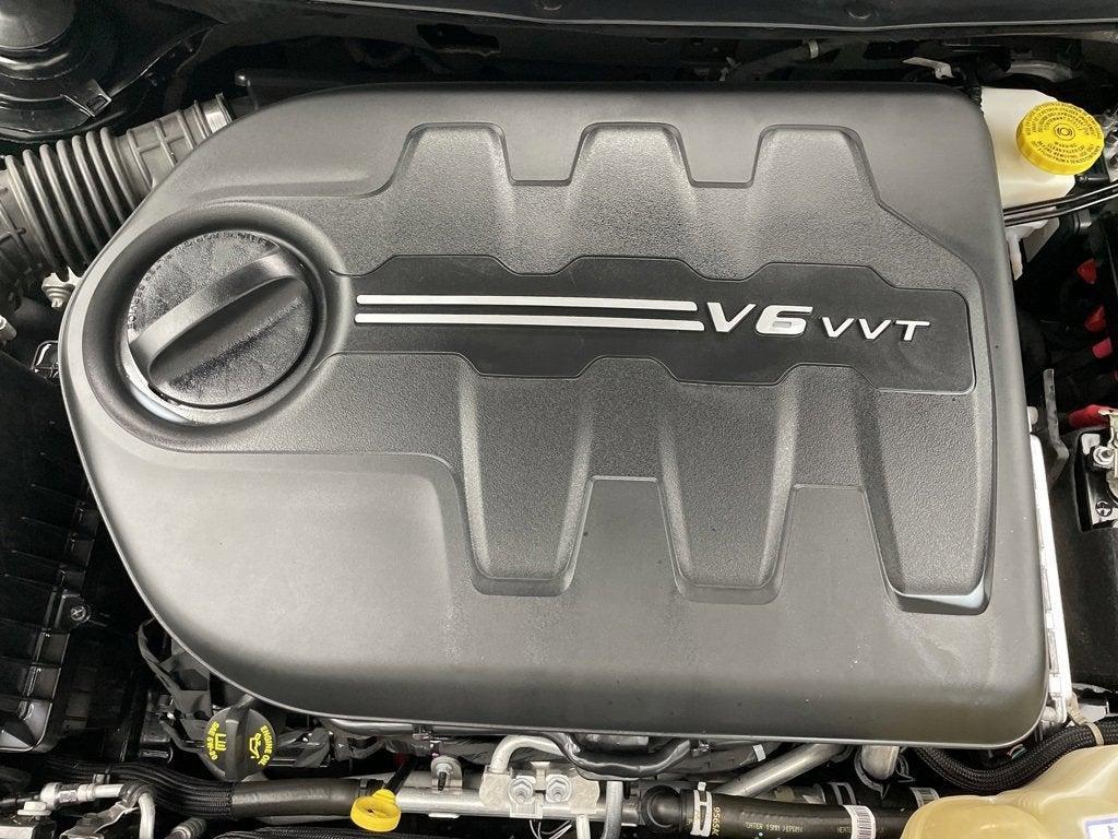 used 2022 Jeep Cherokee car, priced at $23,784