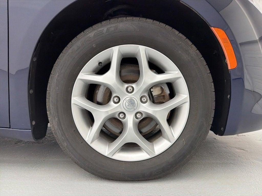 used 2019 Chrysler Pacifica car, priced at $23,675