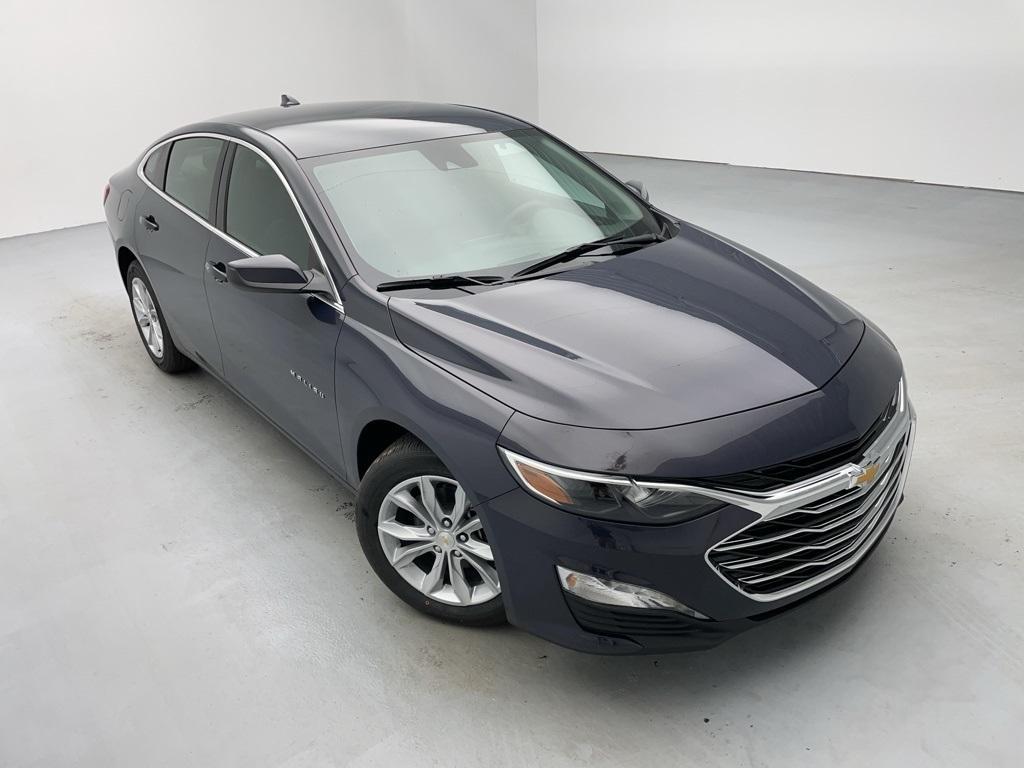 new 2025 Chevrolet Malibu car, priced at $25,925