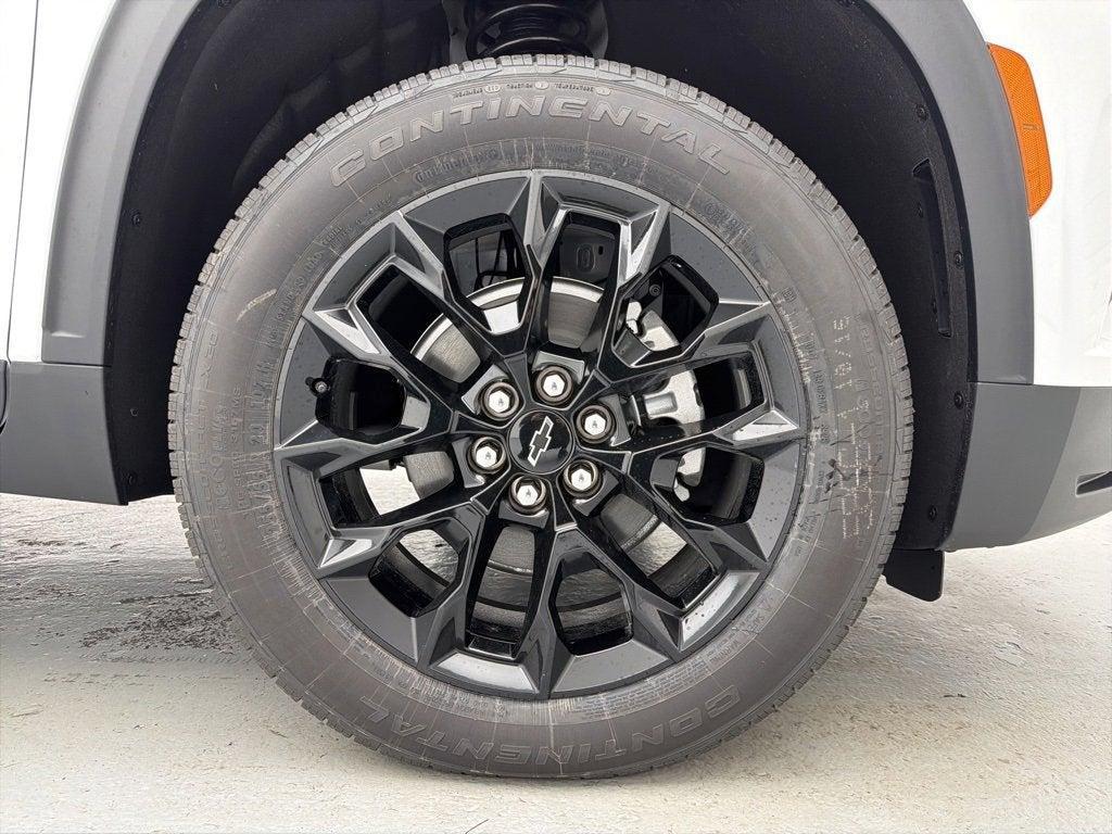 new 2026 Chevrolet Traverse car, priced at $49,205