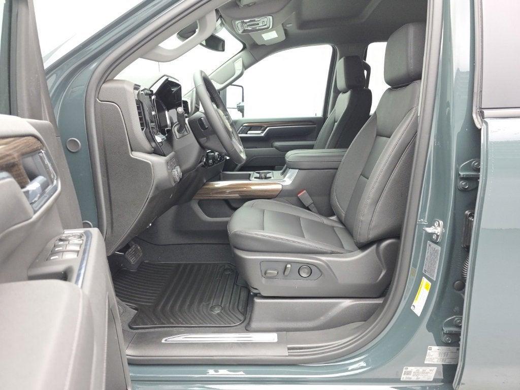 new 2026 Chevrolet Silverado 3500 car, priced at $69,580