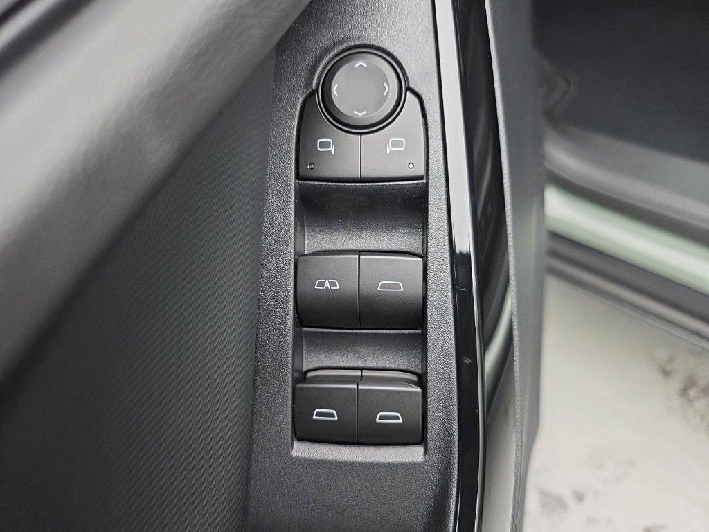 new 2026 Chevrolet Equinox car, priced at $34,400