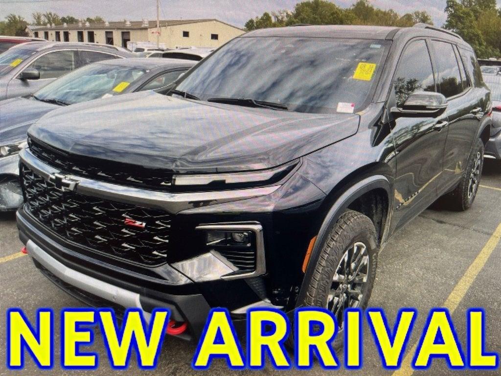 used 2024 Chevrolet Traverse car, priced at $45,545