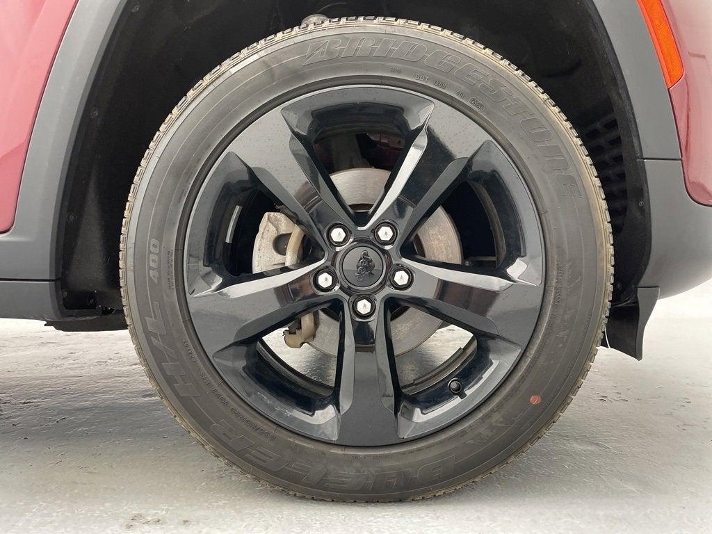 used 2023 Jeep Grand Cherokee car, priced at $33,000