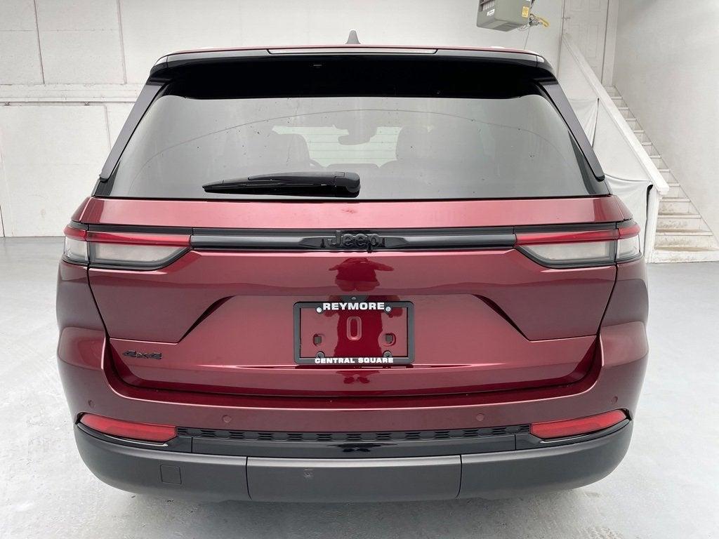 used 2023 Jeep Grand Cherokee car, priced at $33,000