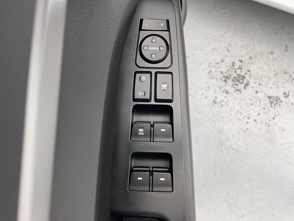 used 2018 Hyundai Elantra car, priced at $14,736