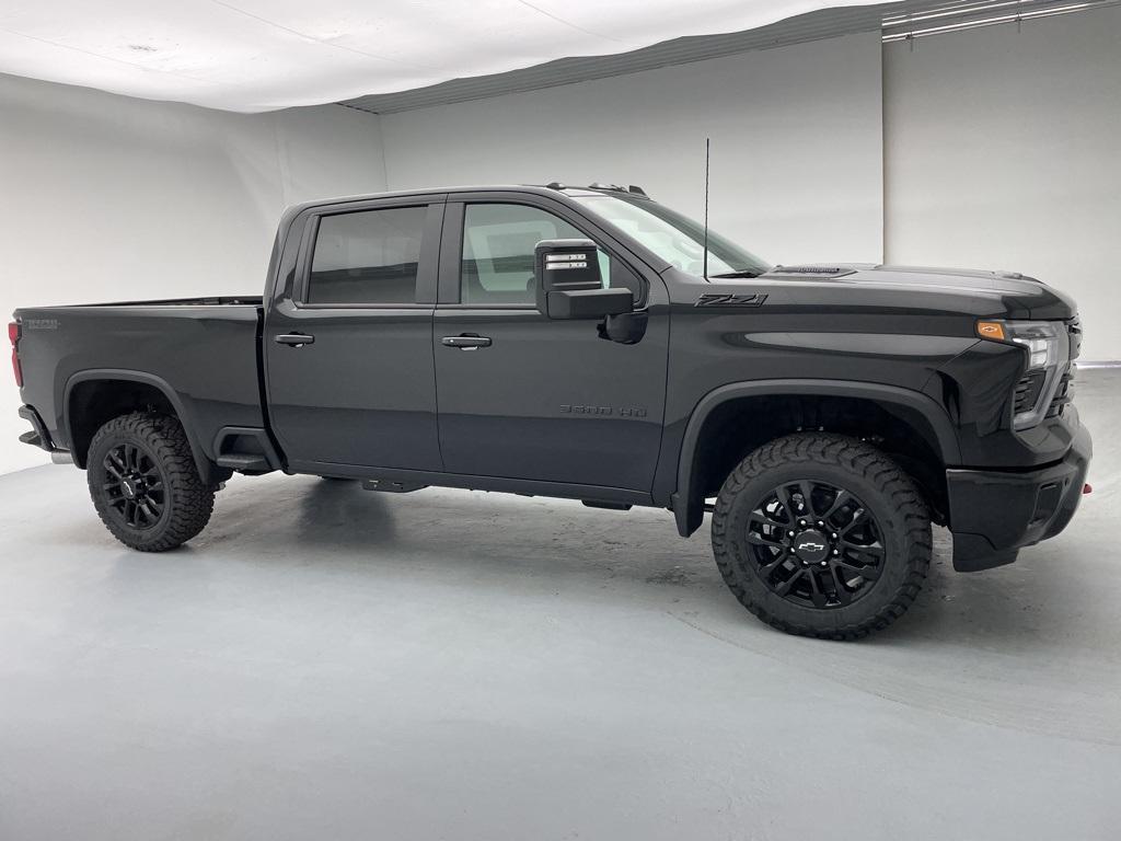 new 2025 Chevrolet Silverado 3500 car, priced at $79,450