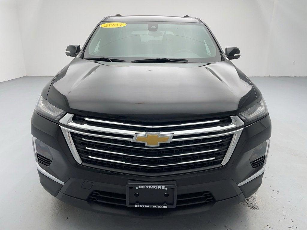 used 2023 Chevrolet Traverse car, priced at $32,636