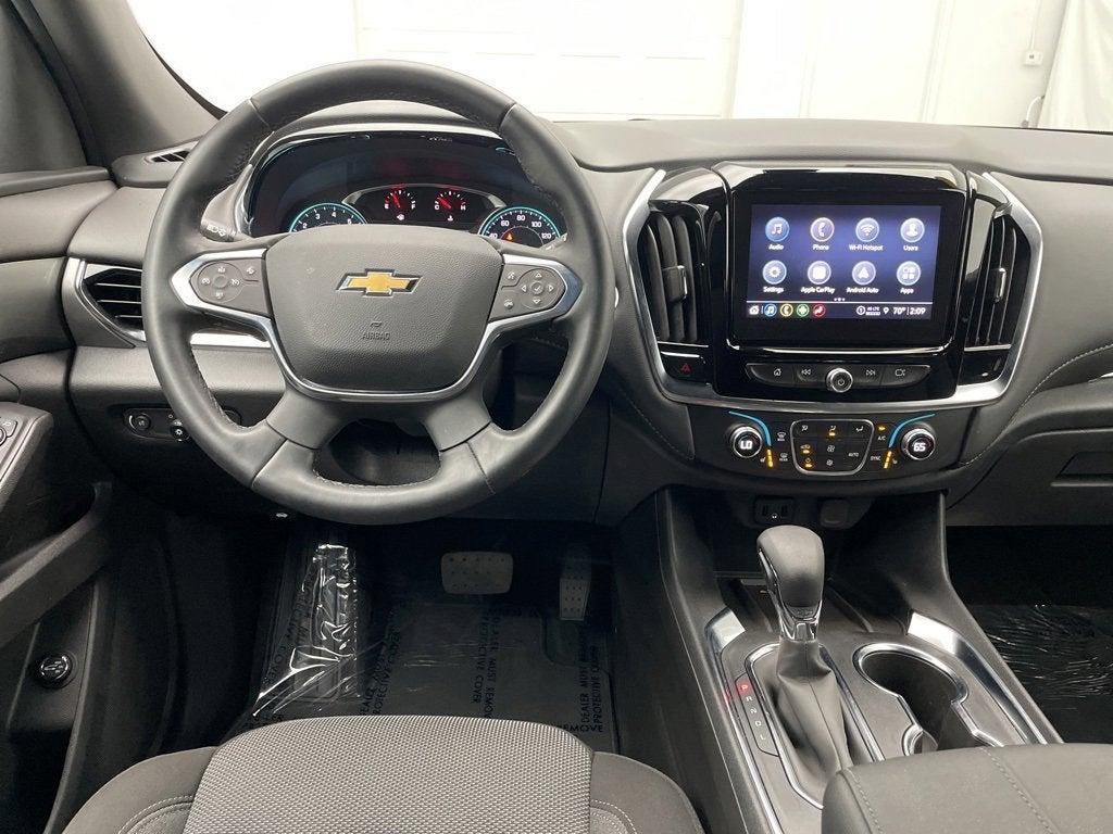 used 2023 Chevrolet Traverse car, priced at $32,636