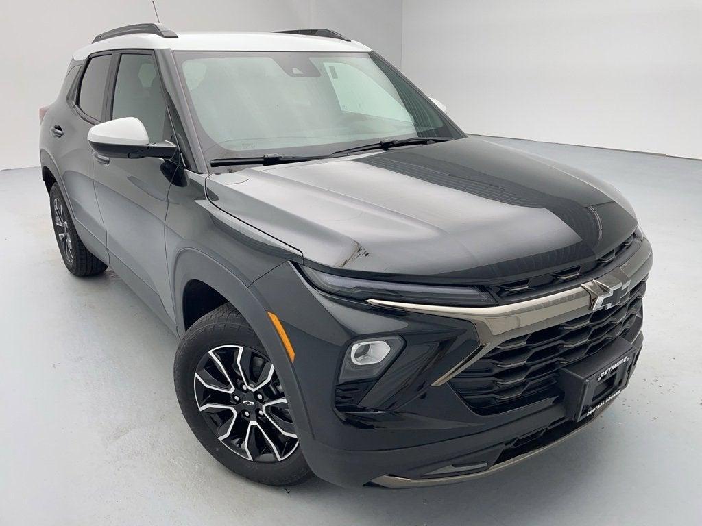 new 2025 Chevrolet TrailBlazer car, priced at $29,985