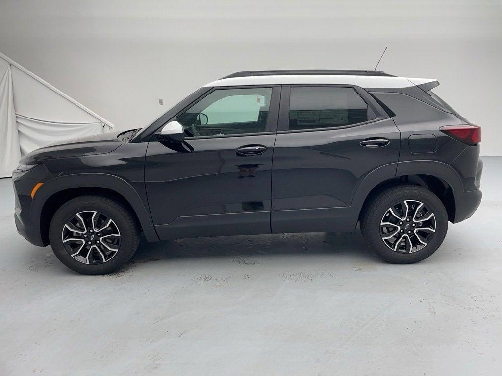 new 2025 Chevrolet TrailBlazer car, priced at $29,985
