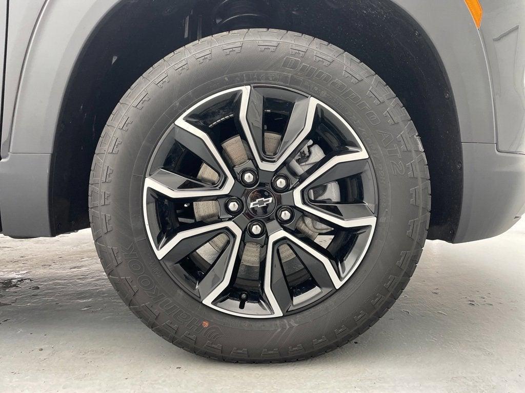 new 2025 Chevrolet TrailBlazer car, priced at $29,985