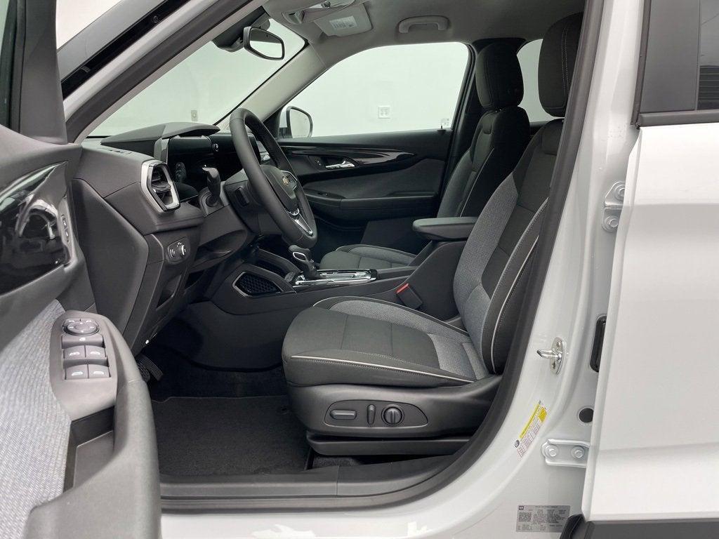 new 2026 Chevrolet TrailBlazer car, priced at $31,329