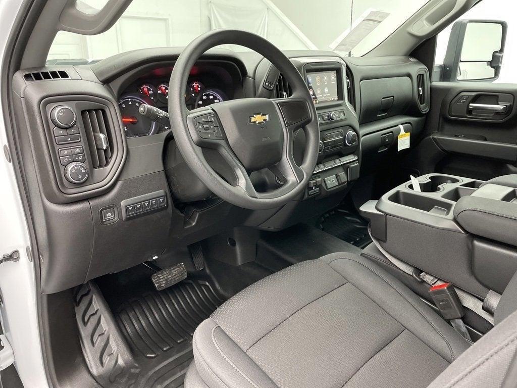 new 2025 Chevrolet Silverado 3500 car, priced at $65,428