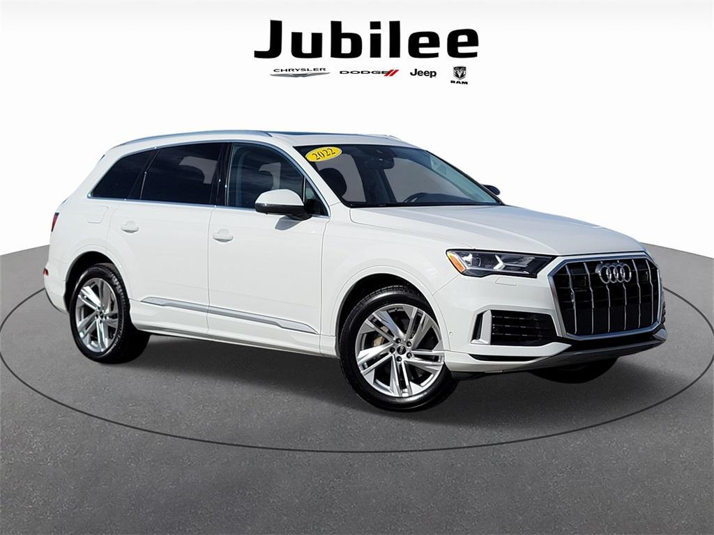 used 2022 Audi Q7 car, priced at $35,964