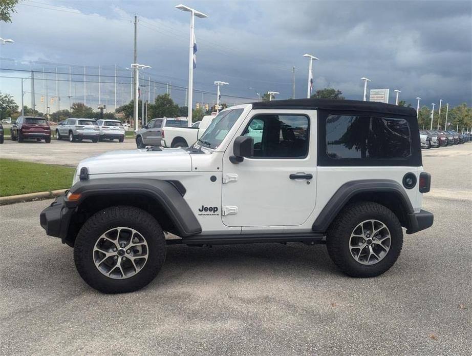 new 2024 Jeep Wrangler car, priced at $39,233