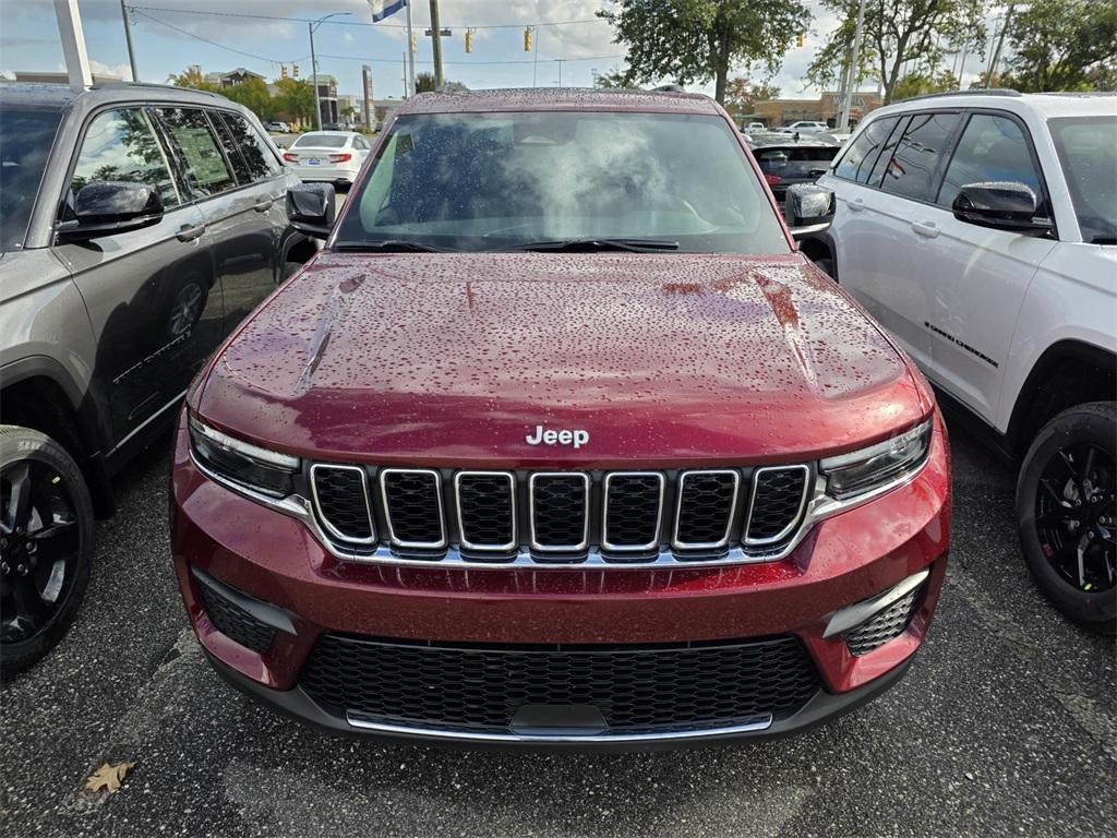 new 2025 Jeep Grand Cherokee car, priced at $31,973
