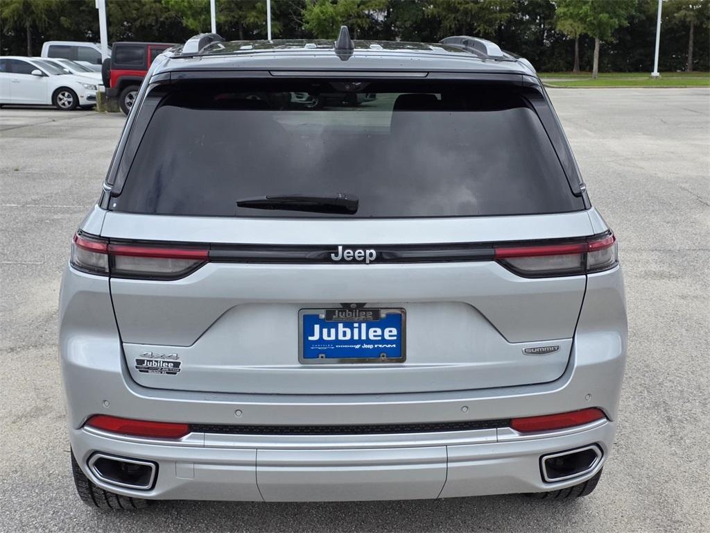 used 2022 Jeep Grand Cherokee car, priced at $42,820