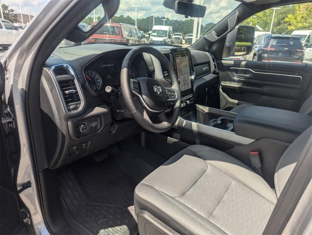 new 2025 Ram 1500 car, priced at $58,675