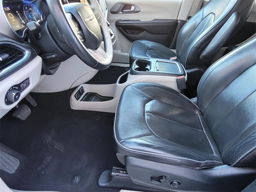 used 2018 Chrysler Pacifica car, priced at $16,266