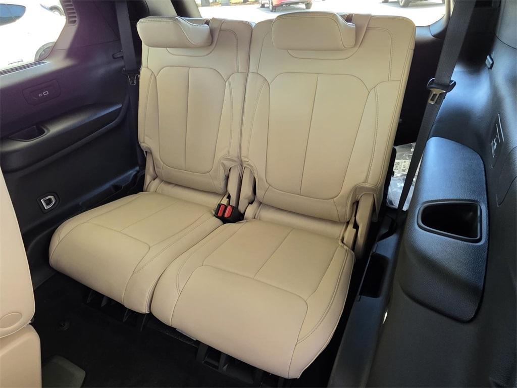 new 2025 Jeep Grand Cherokee L car, priced at $49,000