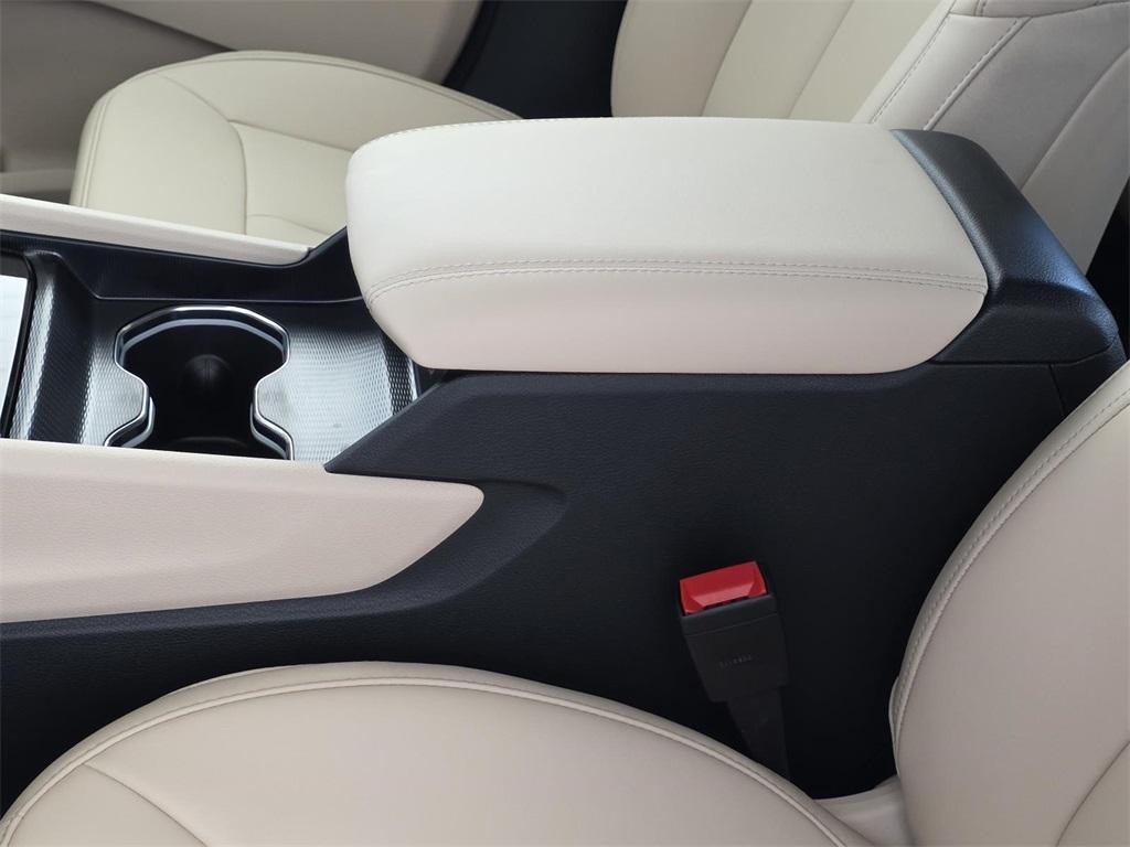 new 2025 Jeep Grand Cherokee L car, priced at $49,000
