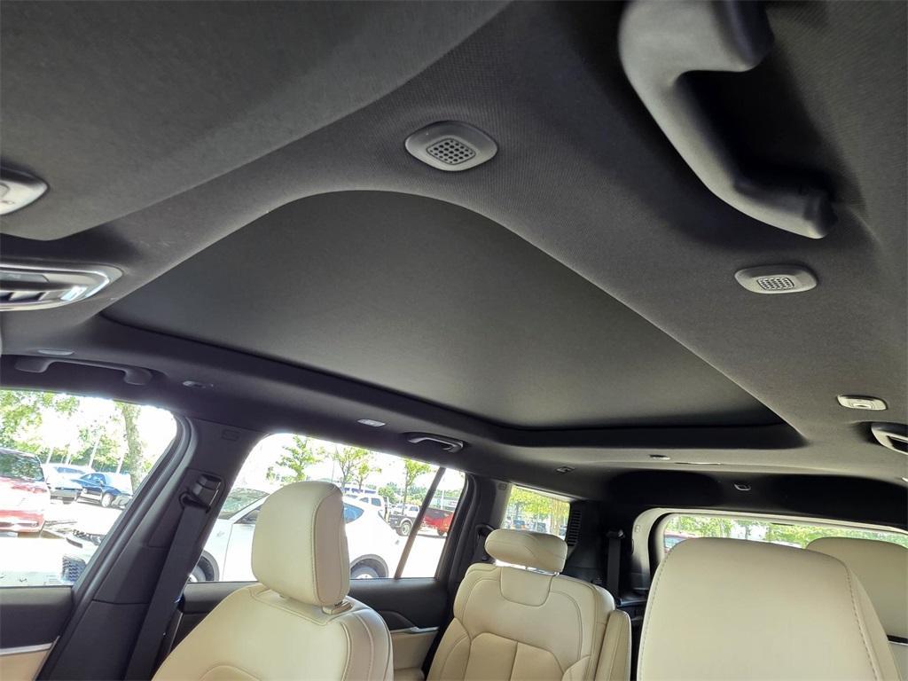 new 2025 Jeep Grand Cherokee L car, priced at $49,000