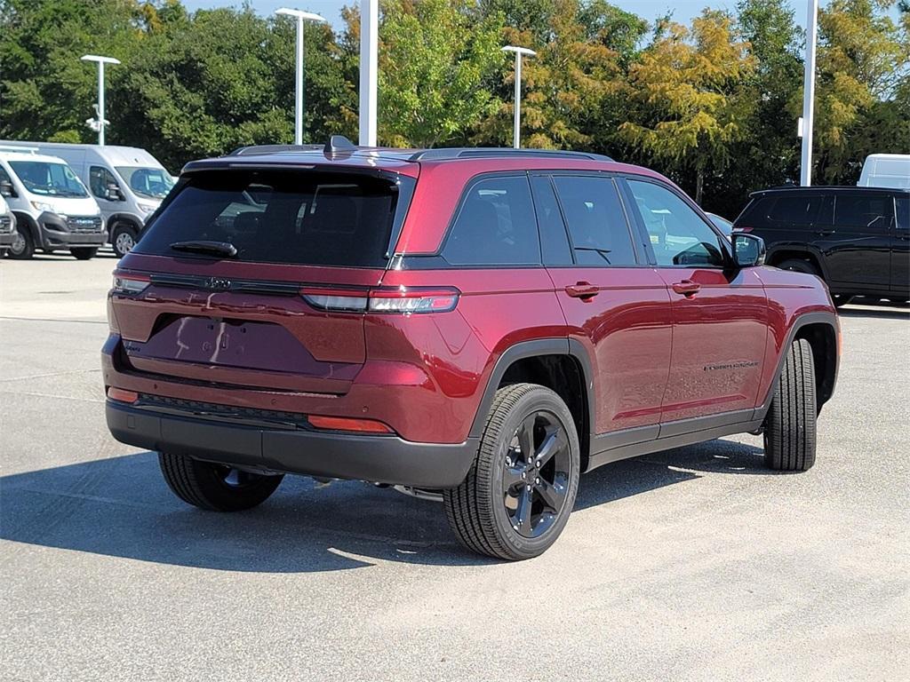 new 2025 Jeep Grand Cherokee car, priced at $42,761