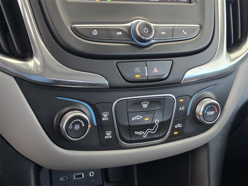 used 2022 Chevrolet Equinox car, priced at $21,815