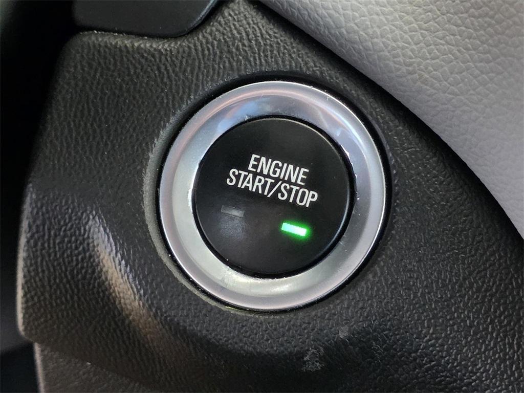 used 2022 Chevrolet Equinox car, priced at $21,815