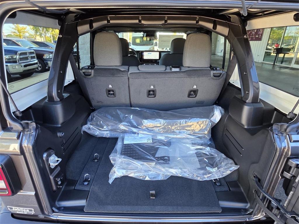 new 2026 Jeep Wrangler car, priced at $48,750