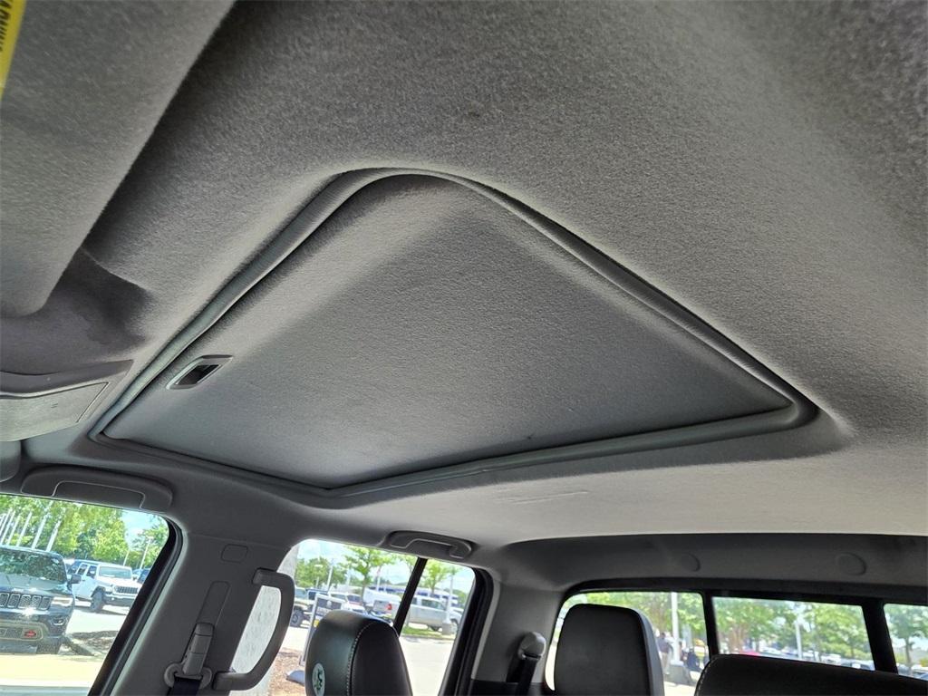 used 2014 Nissan Frontier car, priced at $17,708