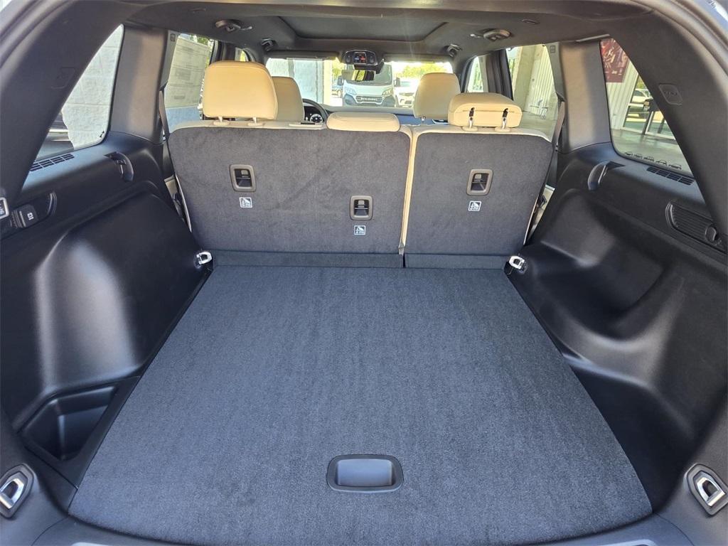 new 2025 Jeep Grand Cherokee car, priced at $41,386