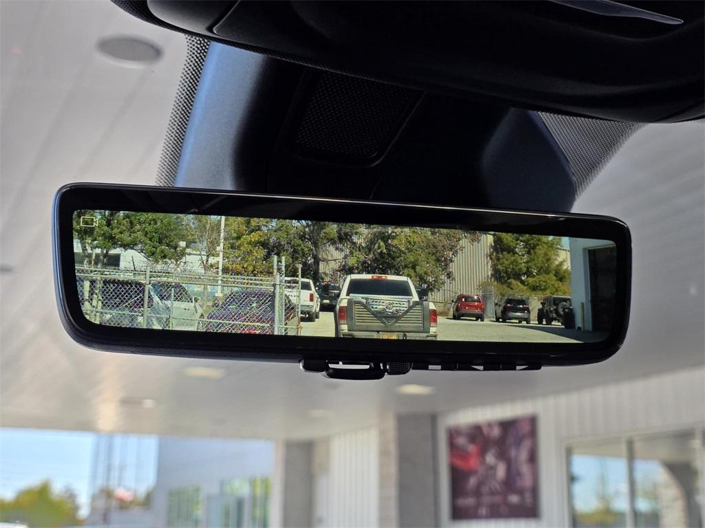 new 2025 Jeep Grand Cherokee car, priced at $41,386