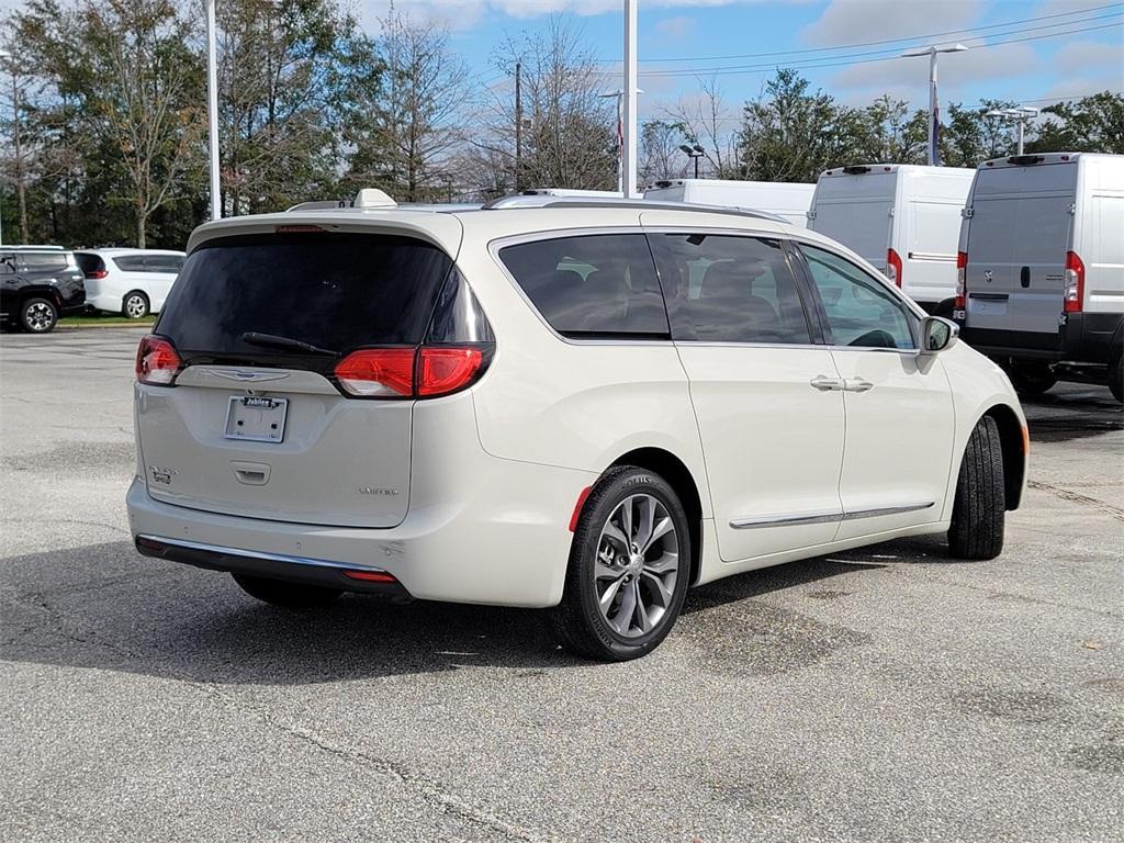 used 2017 Chrysler Pacifica car, priced at $17,495