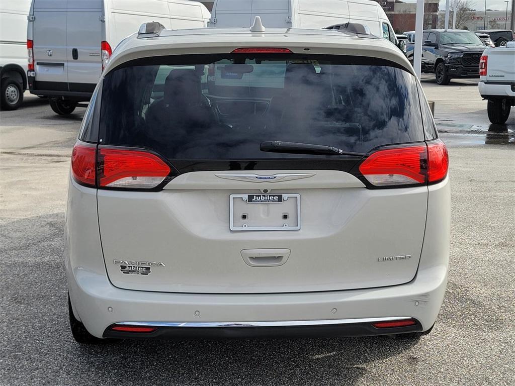 used 2017 Chrysler Pacifica car, priced at $17,495