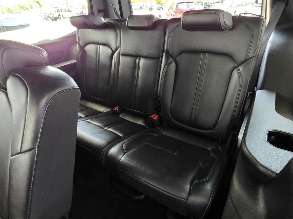 used 2023 Jeep Wagoneer car, priced at $38,977
