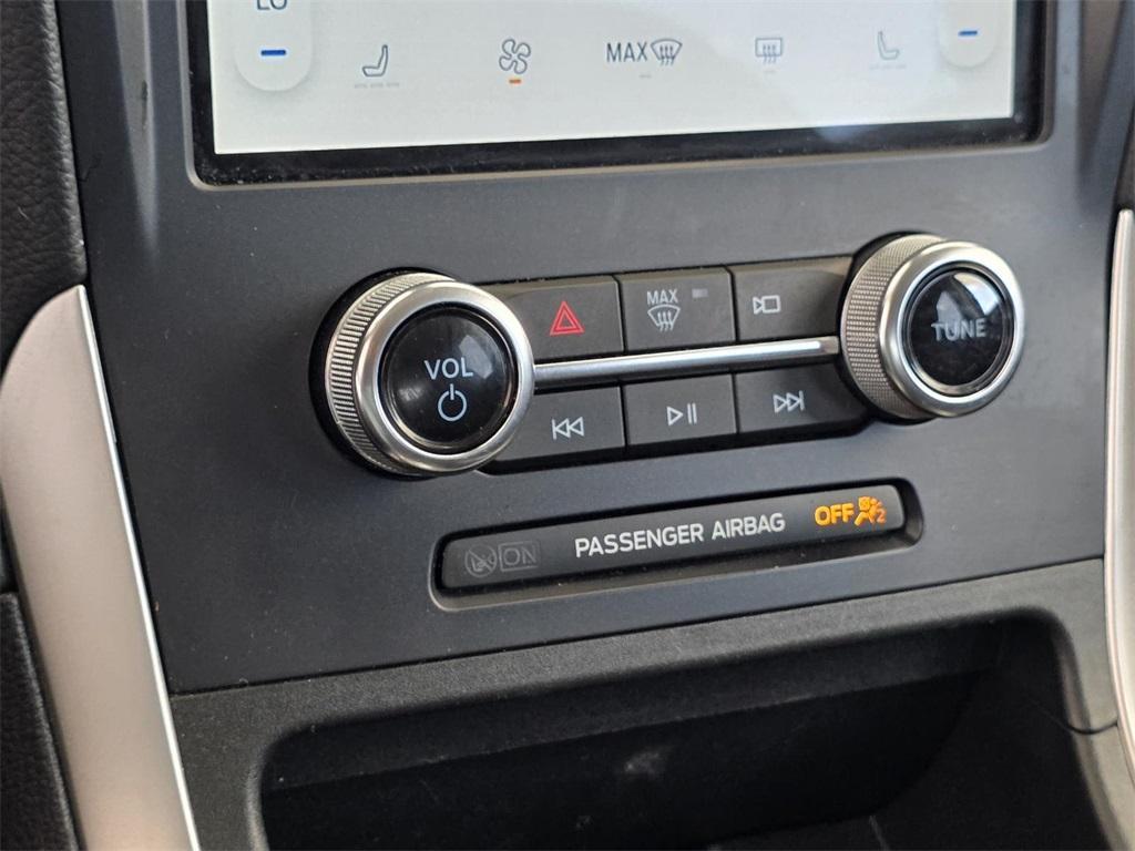 used 2023 Ford Edge car, priced at $21,008