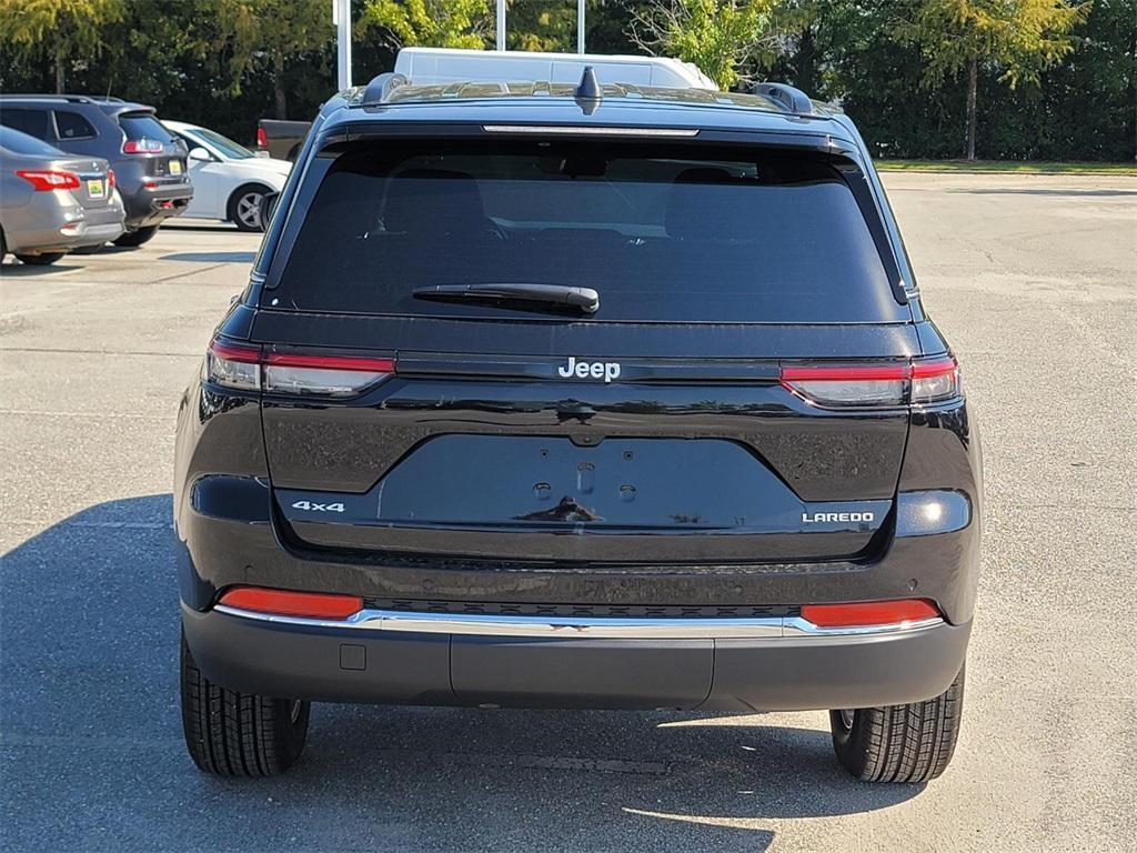 new 2025 Jeep Grand Cherokee car, priced at $39,681