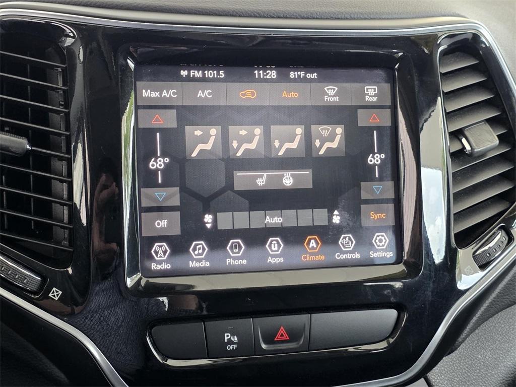 used 2019 Jeep Cherokee car, priced at $14,815