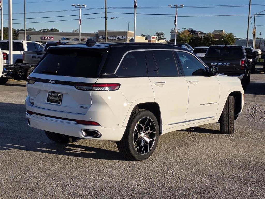 new 2025 Jeep Grand Cherokee car, priced at $56,282