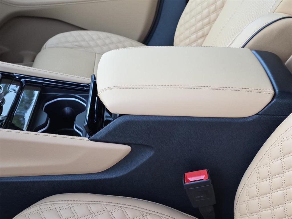 new 2025 Jeep Grand Cherokee car, priced at $56,282