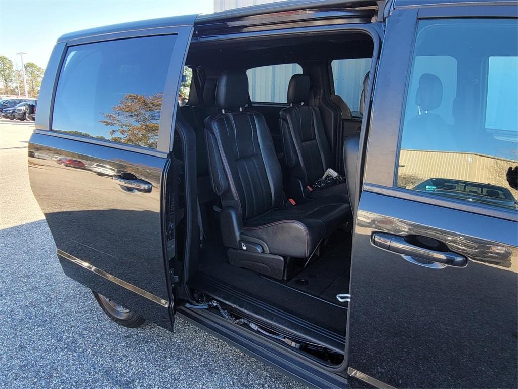 used 2019 Dodge Grand Caravan car, priced at $13,546