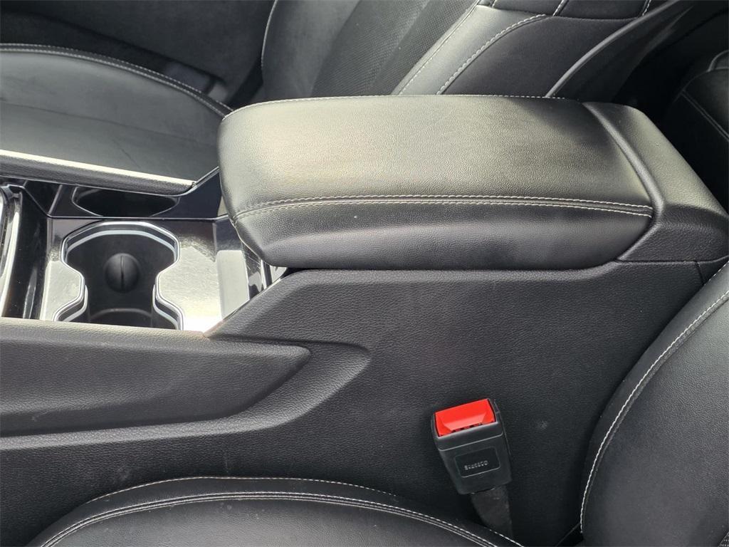 used 2023 Jeep Grand Cherokee car, priced at $30,349