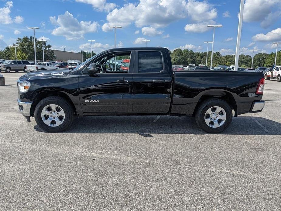 new 2024 Ram 1500 car, priced at $40,111