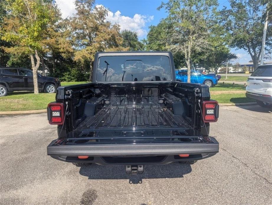 new 2024 Jeep Gladiator car, priced at $53,664