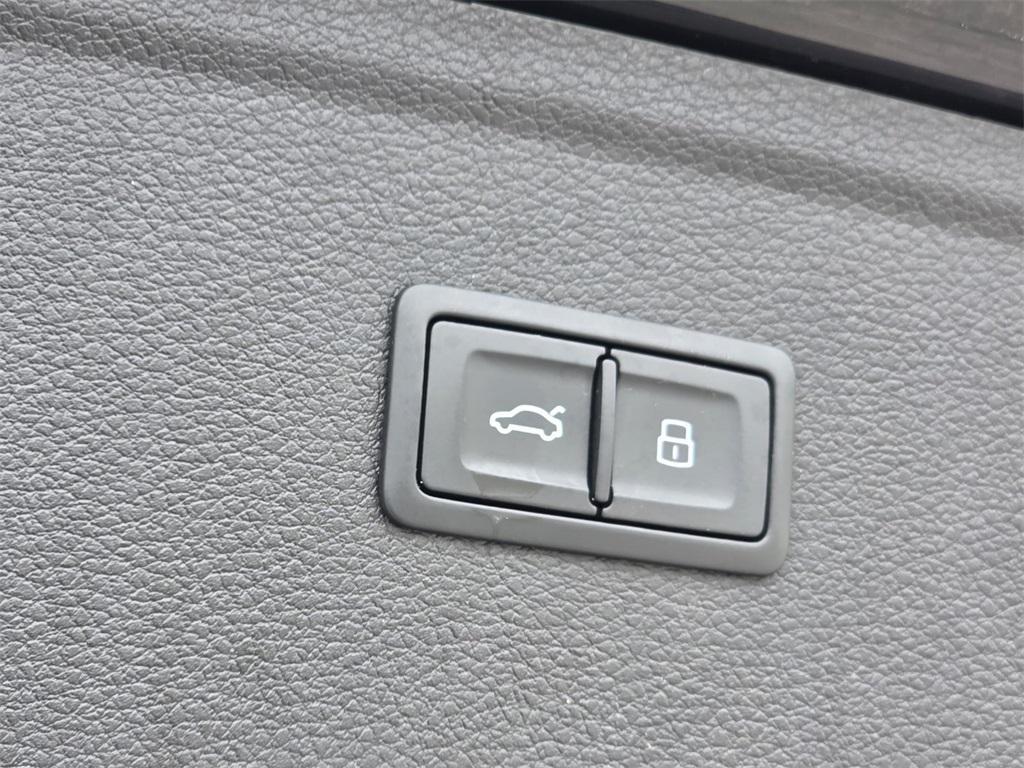 used 2023 Audi Q5 car, priced at $28,977