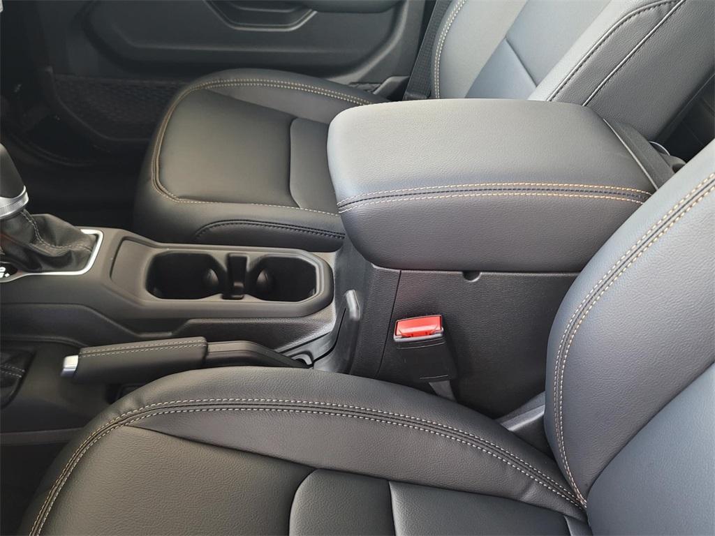 new 2025 Jeep Wrangler car, priced at $52,607